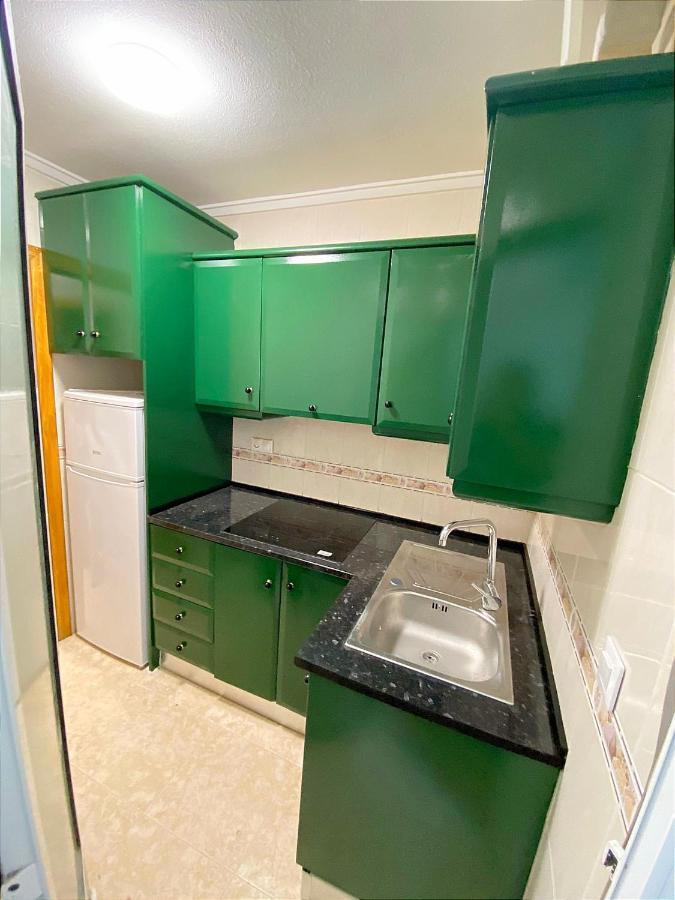 טורבייחה Modern Apartment 3Mins Walk To Playa Del Cura Beach מראה חיצוני תמונה